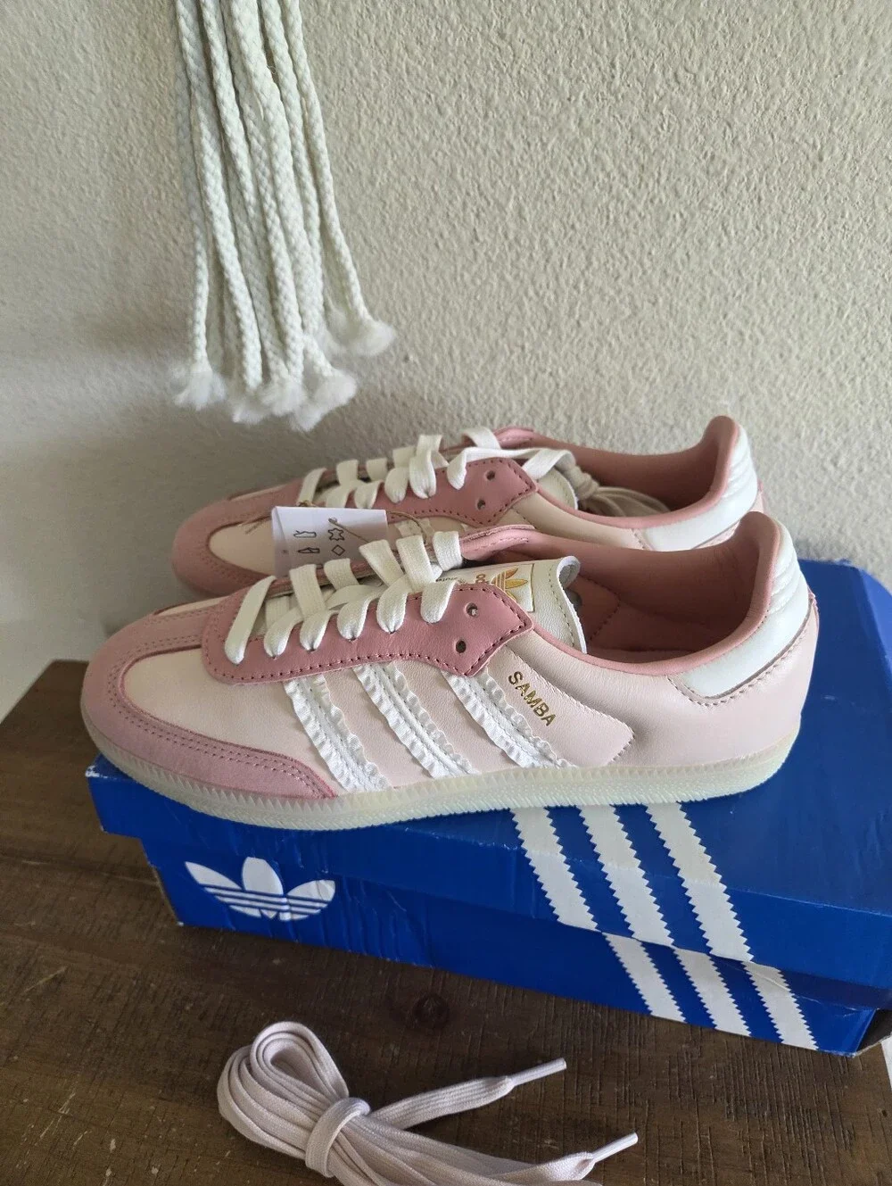 Adidas Womens Samba OG Athletic Shoe  Wonder Quartz Size 6 NWT